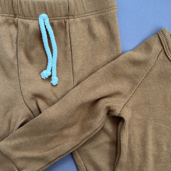 Childshood Clothing Rib Knit Set 6-12 months - Picture 2 of 4